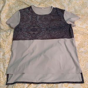 Lululemon short sleeve top